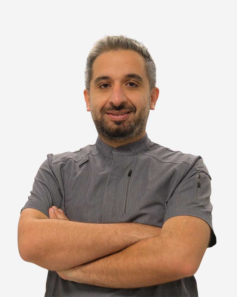 Dr. Mani Habibi, bariatric and general surgeon in Antalya, Türkiye